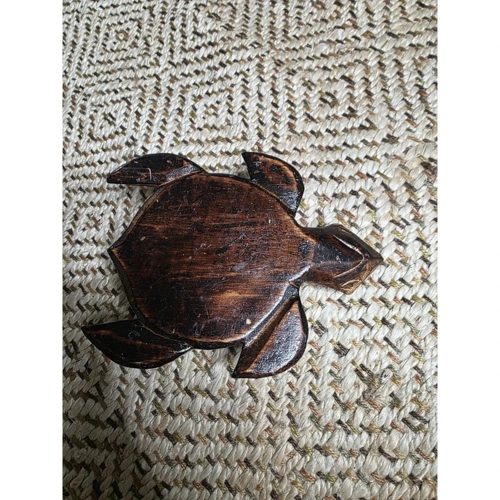 TURTLE-ShapedThumb Piano/Karimba/Mbira, made from coconut handpainted fair trade